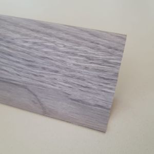 Plinta Lineco din PVC culoare gri lemnos pentru parchet - 60 mm